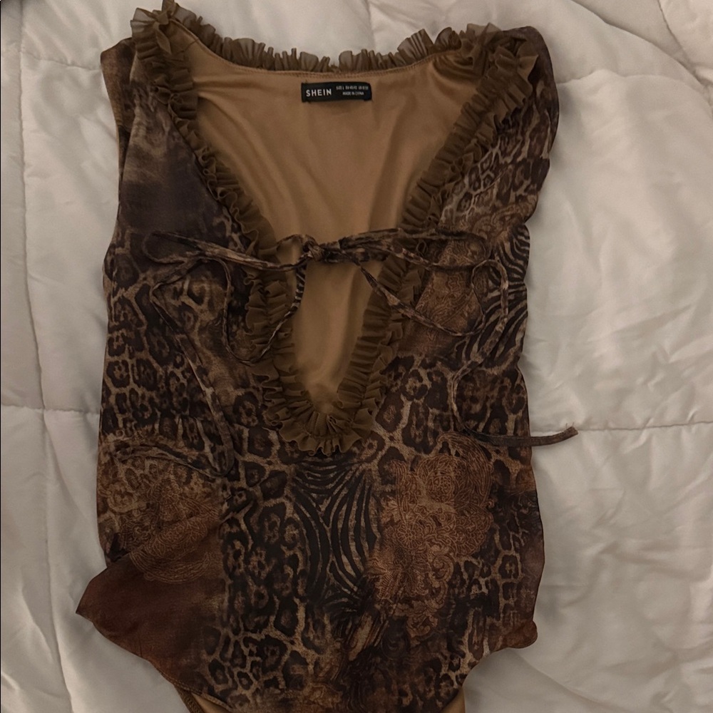 SHEIN Leopard Print Ruffled Bodysuit
